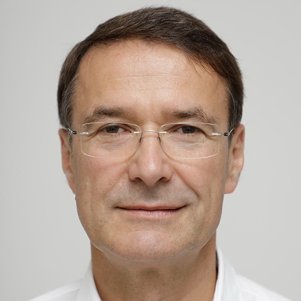 Univ.-Prof. Dr. Walter Plöchl, MBA